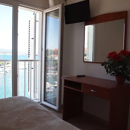Hotel Depadance Adria 2*