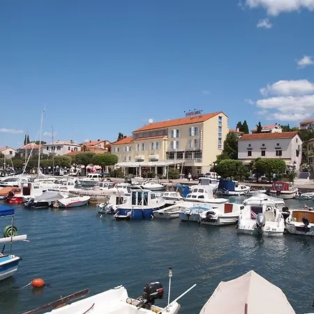 Depadance Adria Hotel 2*